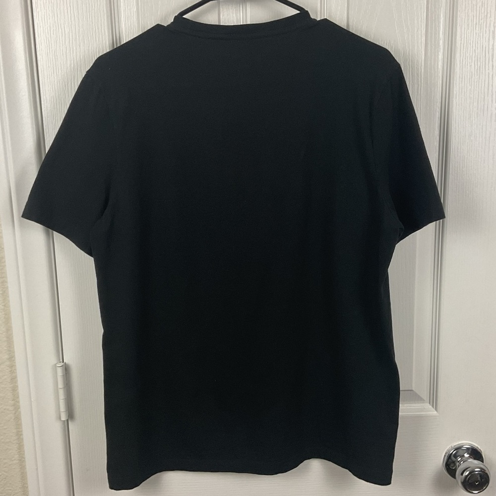 Pre-Owned Michael Kors Women’s Black Large Graphic T-Shirt, Size M - Picture 3 of 3